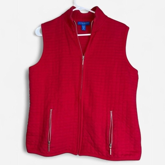 Karen Scott Jackets & Blazers - Karen Scott Buisness casual Sport Red quilted Full Zip Vest With Pockets  Medium